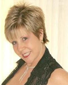 Woman, 70. hot55female