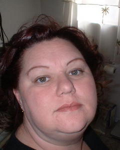 Woman, 52. kat373at