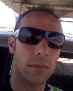 Man, 44. Hesher668140