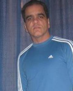 Man, 68. Papo48953