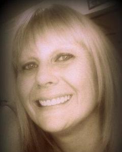 Woman, 55. FAITHFULL60186