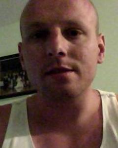 Man, 40. benzo84