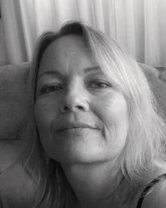 Woman, 66. LolaEsque