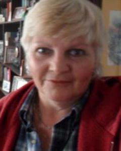 Woman, 68. crafty0423
