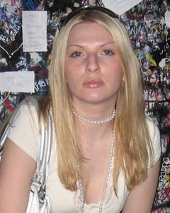 Woman, 47. florastaton