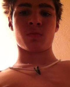 Man, 28. Jonathan_henry