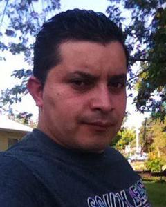 Man, 40. Ommart