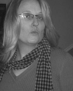 Woman, 58. Revolving