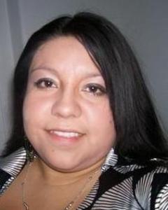 Woman, 42. LUNA23631
