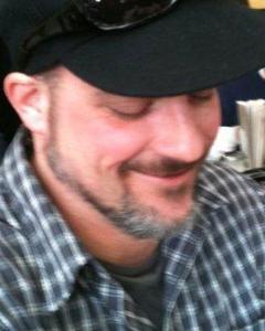 Man, 54. Eenaii