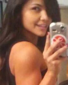 Woman, 33. ArianaMartin0