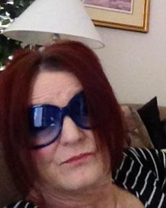 Woman, 69. Sbaker