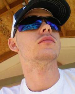Man, 33. Aurihalcon