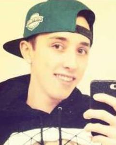 Man, 32. Rickyyyy93