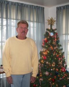 Man, 74. louiez28