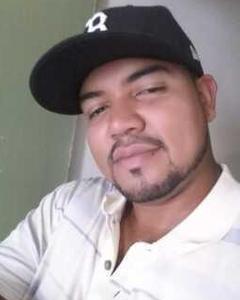 Man, 40. Ramoncito3704