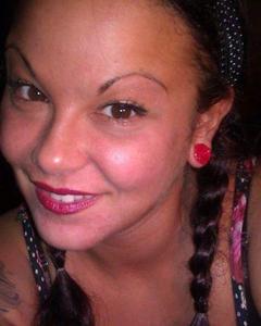 Woman, 39. Text3075096761