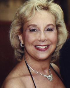 Woman, 75. robbie3160