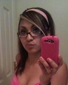 Woman, 39. laura_seeklove