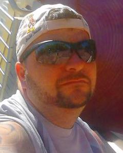 Man, 40. phillyemt