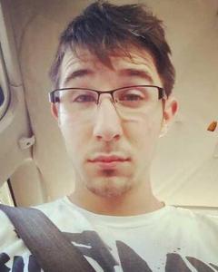 Man, 29. upfrontsticky