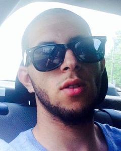 Man, 33. Abder3o6