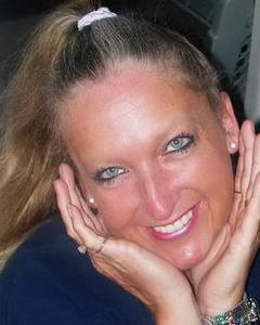 Woman, 68. discreeter