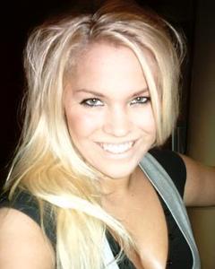 Woman, 41. MeNBee55