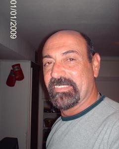 Man, 70. gato87589