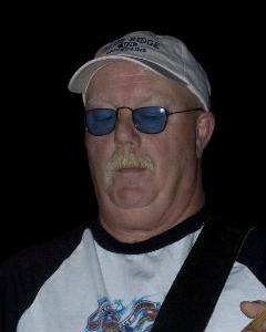 Man, 69. guitar_pla585