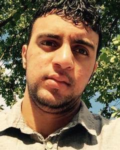 Man, 32. AMIR7007