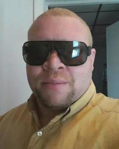 Man, 47. mark36368483