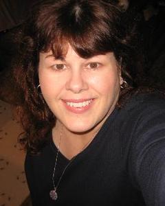 Woman, 56. Pawsfan