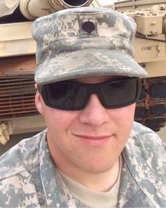Man, 33. ST_owner
