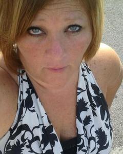 Woman, 61. hutchie0302