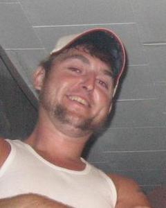 Man, 40. IHfarmer336