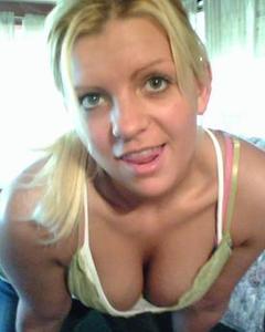 Woman, 40. Erica255