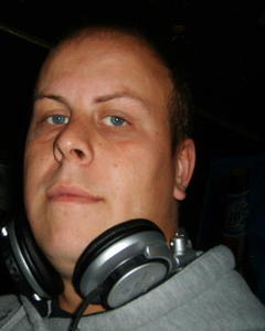 Man, 44. Djvapor