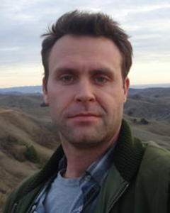 Man, 50. abc123458