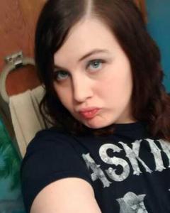 Woman, 30. Haley_sivi