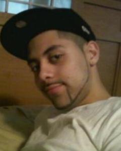 Man, 34. e_robledo