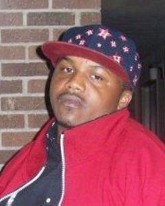 Man, 43. suavez