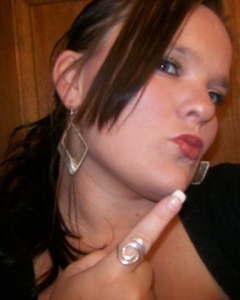Woman, 37. ally582