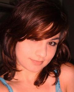 Woman, 32. Riah125