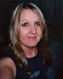 Woman, 56. Racegirl