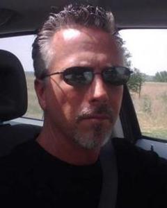 Man, 60. bugsqwshr07581