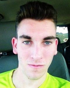 Man, 31. Andrew4007
