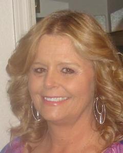 Woman, 64. sky988241