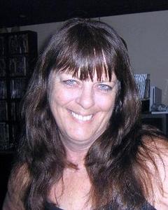 Woman, 70. le6915