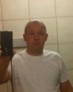 Man, 52. travelingloner